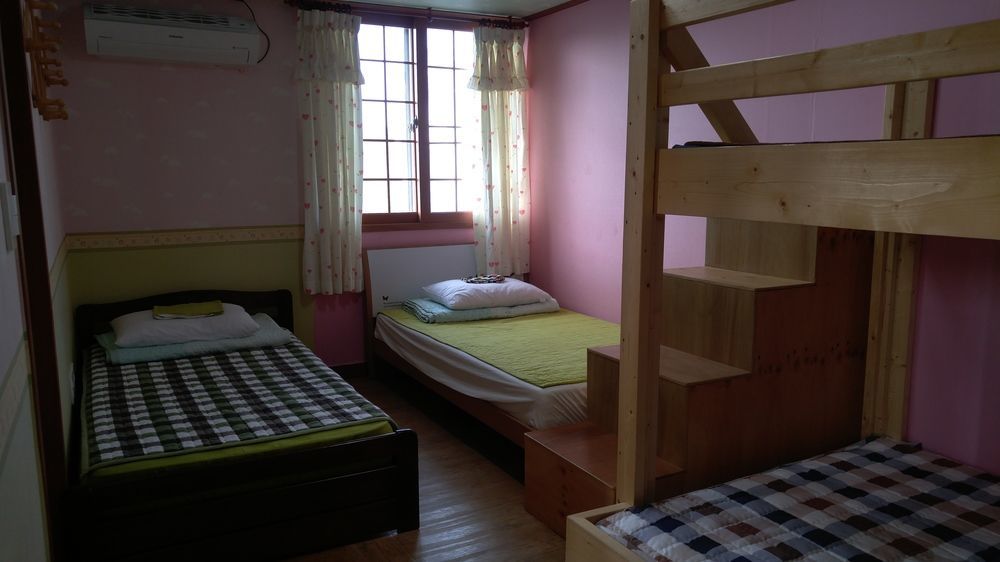 Gdygla Guesthouse Csedzsu Kültér fotó