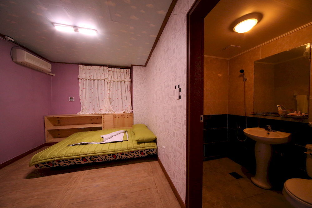 Gdygla Guesthouse Csedzsu Kültér fotó